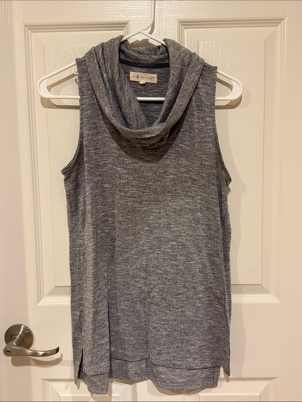 LOFT Gray Sleeveless Cowl Neck Knit Top